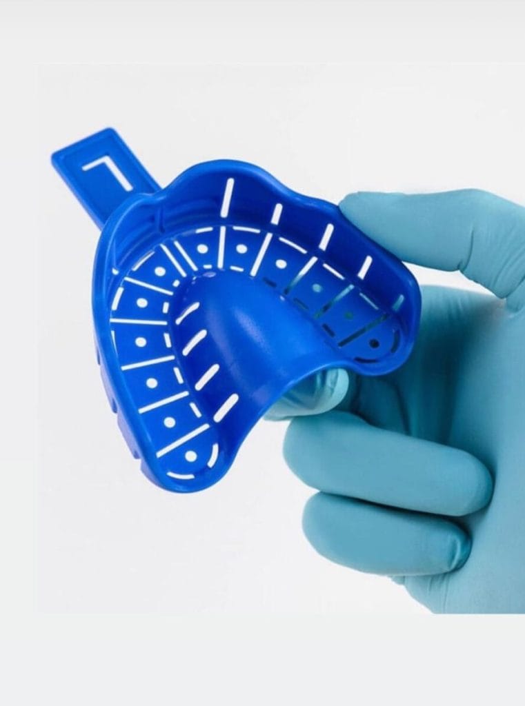 implant-tray-e1755684388524.jpeg Taksan Implant Tray - Image 1